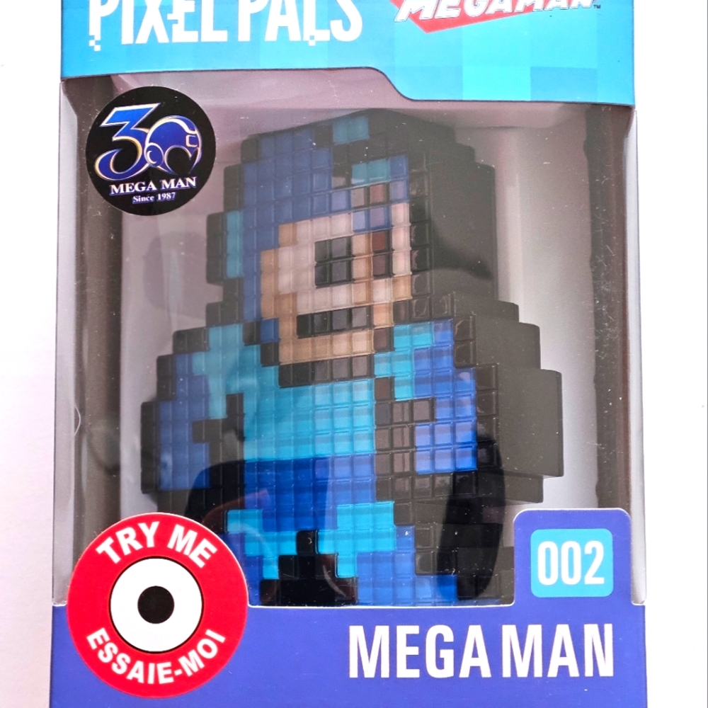 Mega Man Pixel Pal 002 Light Up Figure
